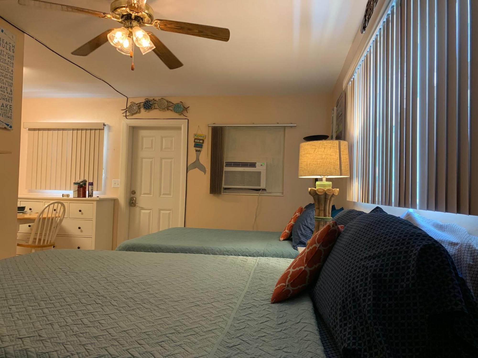 Michaels -Beachside Bungalows เซนต์พีทบีช ภายนอก รูปภาพ
